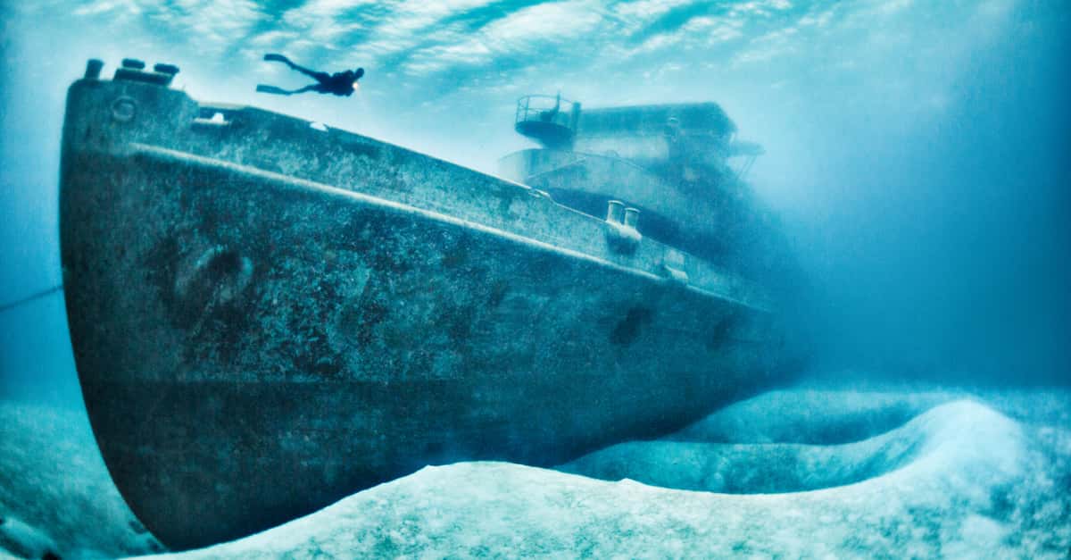 Titanic Facts About Shipwrecks