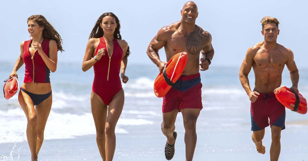 Lifeguards Share the Most Horrific Things They’ve Witnessed on the Job