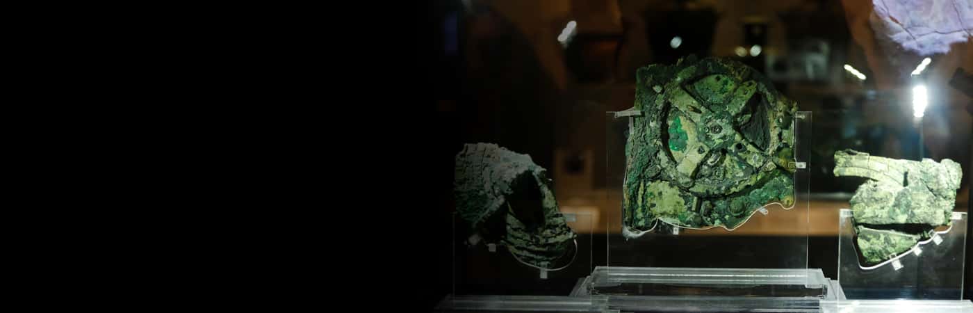 The Antikythera Mechanism Might Be The First Computer—But It Doesn't Make Sense