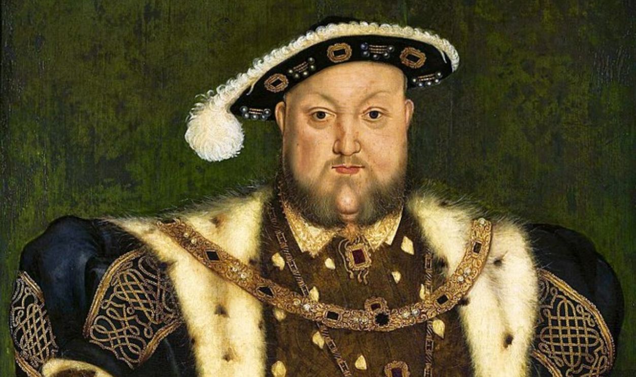 Dark Facts About Hampton Court, Henry VIII’s Cursed Palace