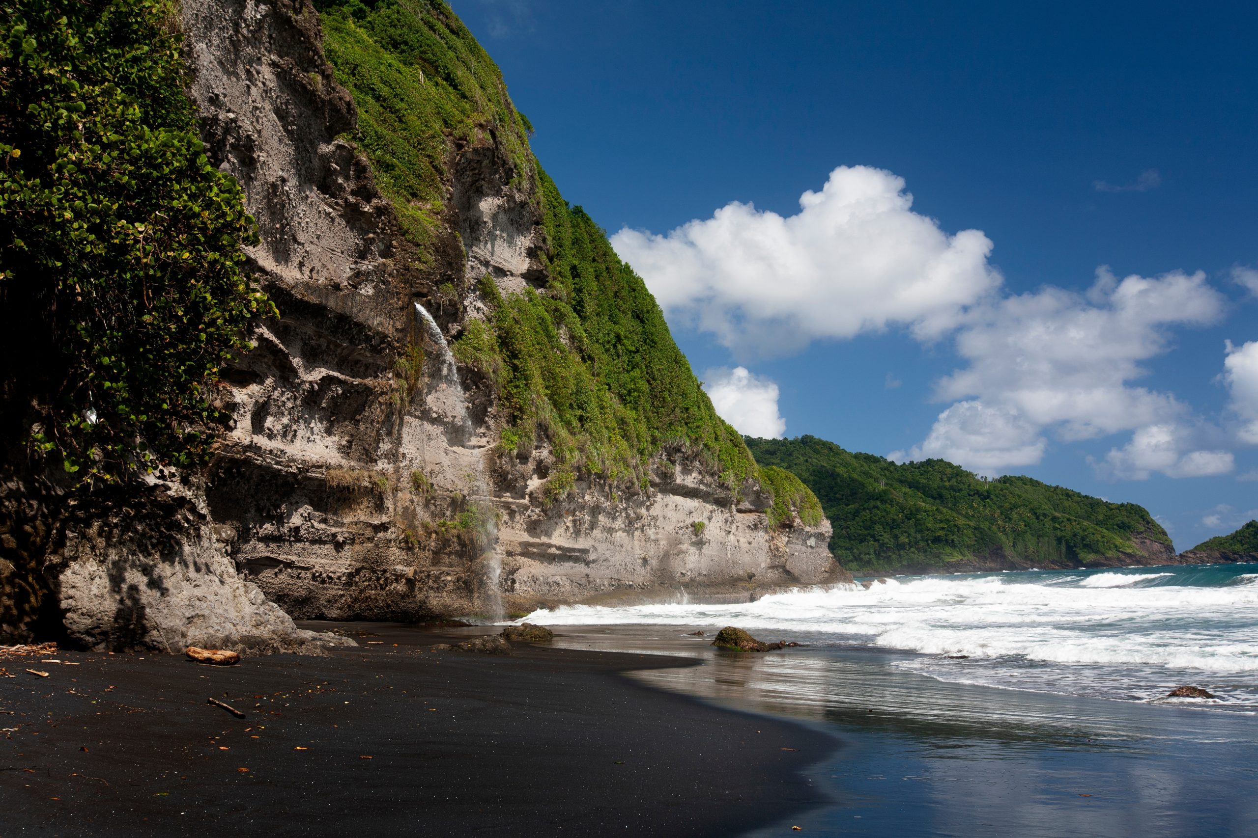 Black Sand Beach, Dominica