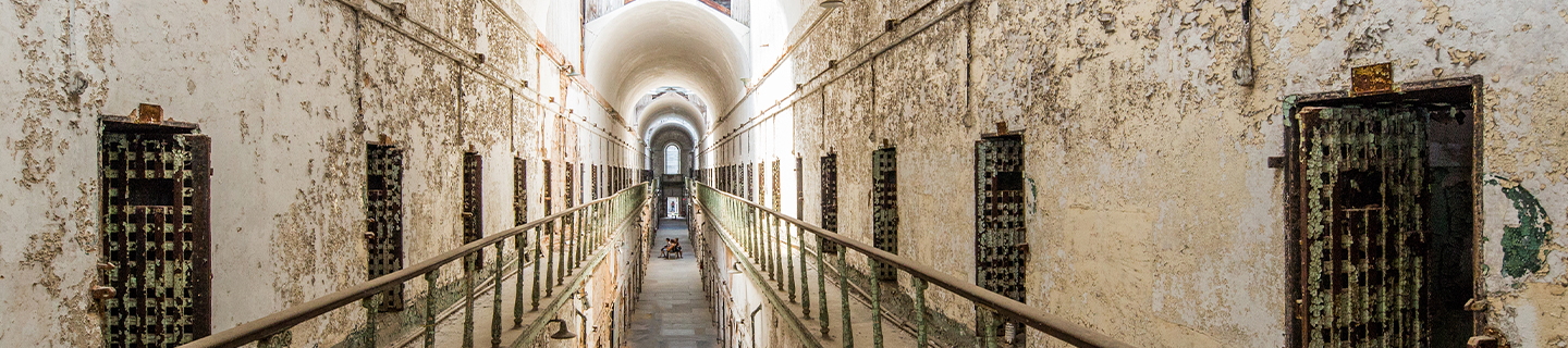 America's Eeriest Haunts: 15 Spots to Encounter the Paranormal