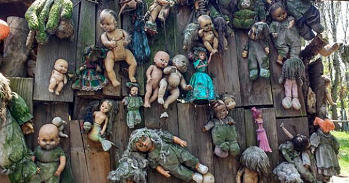 The Island of the Dolls