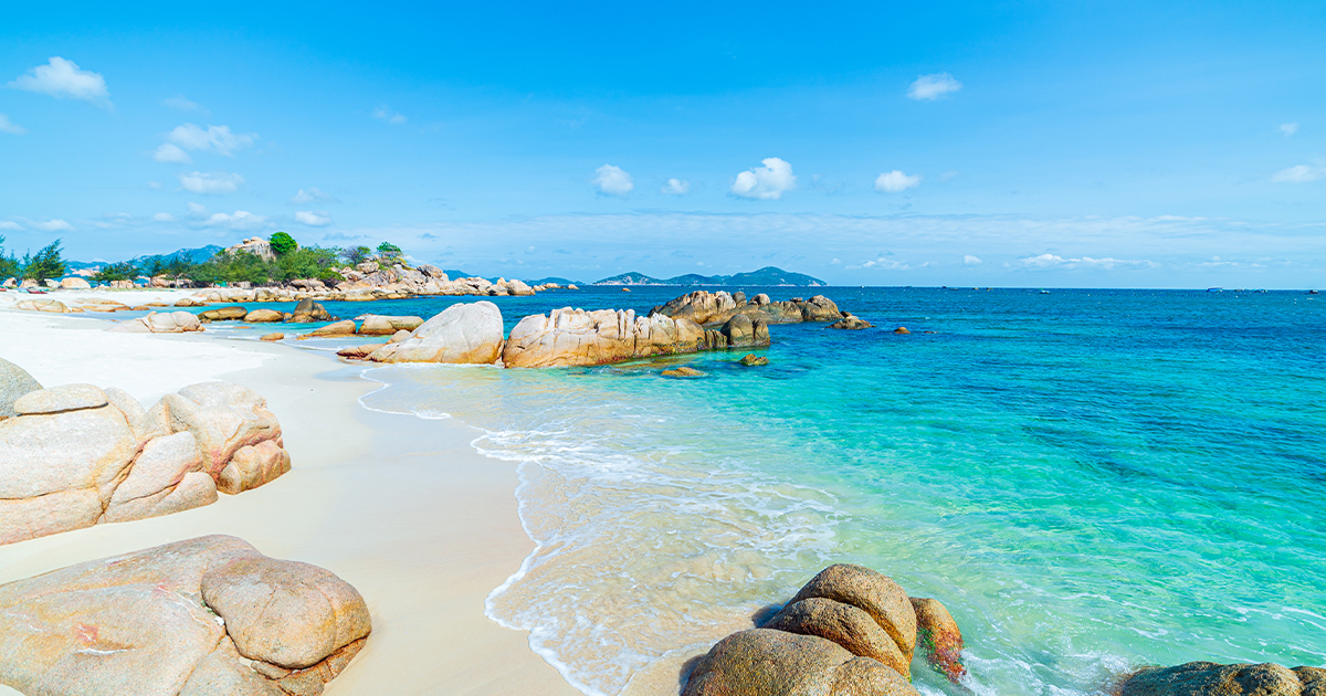 Beach Lovers' Paradise: Where to Find the Warmest Ocean Waters