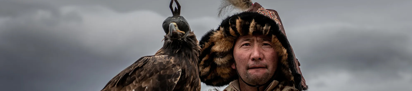 The Kazakhs: Nomads Of The Steppe