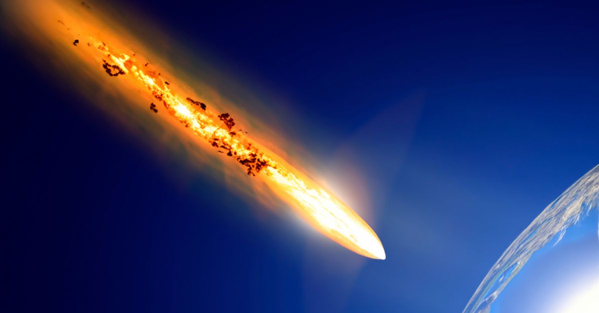 Explaining The Bright Light In The Sky: The Science Behind The Tsuchinshan-ATLAS
