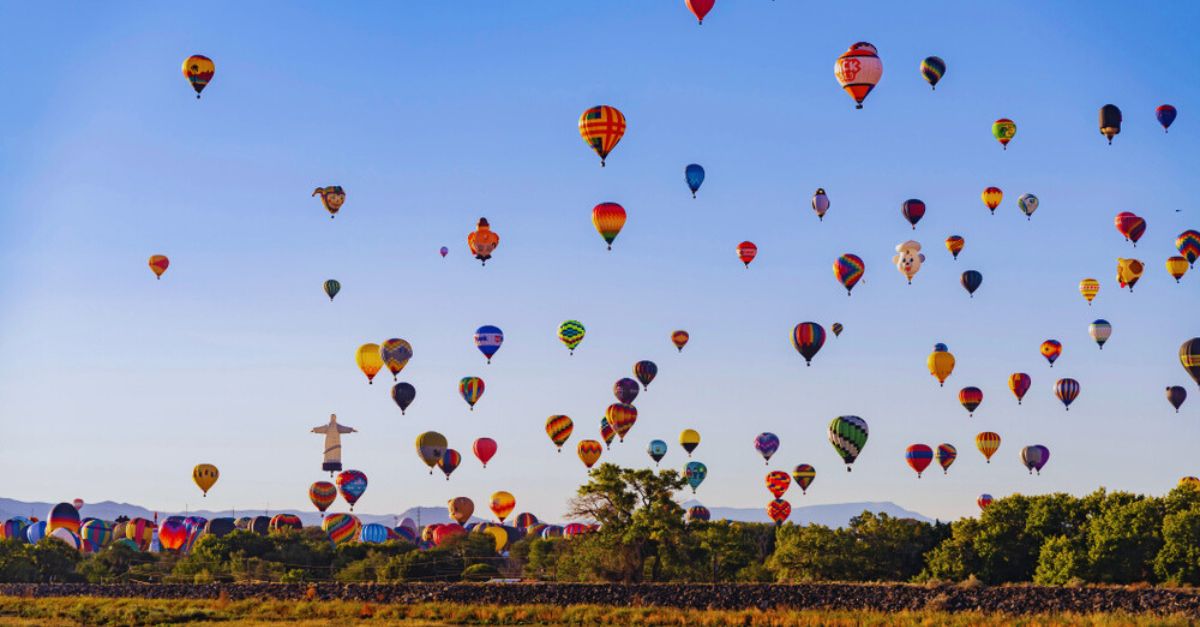 Gorgeous Photos Of The World’s Most Spectacular Festivals