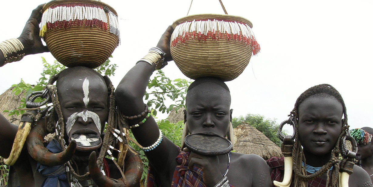 The Bizarre World Of The Mursi People