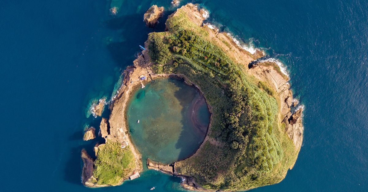 Forged From Fire: The Magnificent Birth Of Our Planet's Islands