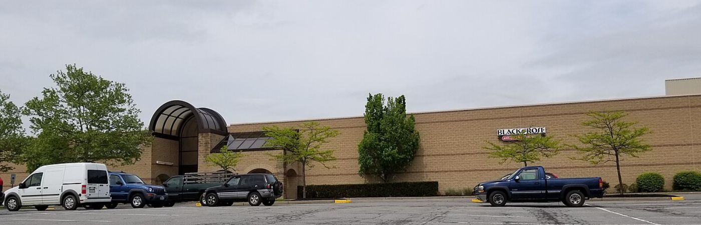 10 Massive American Malls That Could Close Soon
