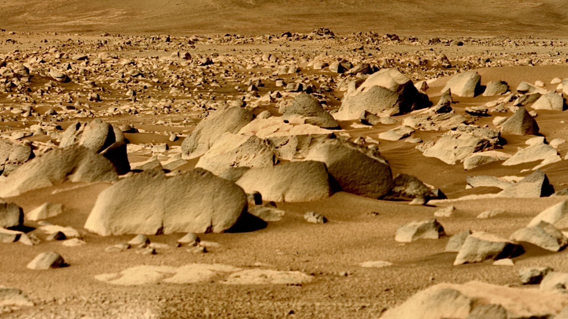 25 Strange Mars Discoveries That Baffled Experts And Sparked Curiosity