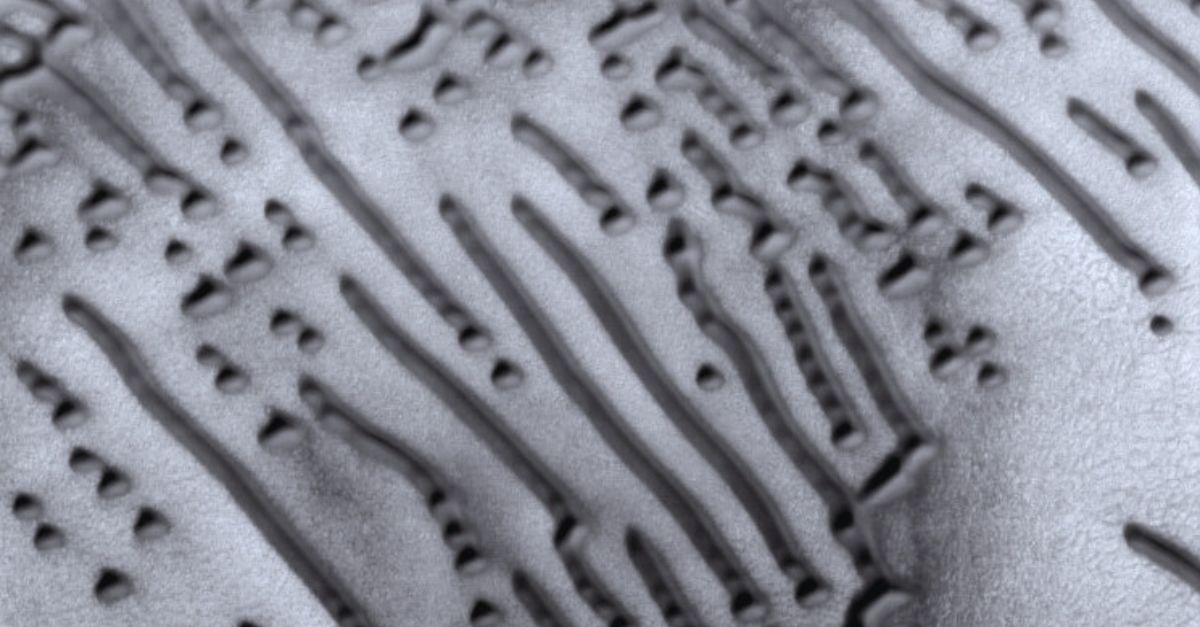 NASA Has Discovered Multiple Strange Objects On Mars That Look Like They Shouldn't Be There
