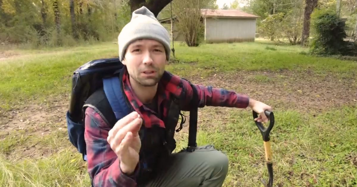 Two explorers in Alabama toured a lost plantation and graveyard with metal detectors, and took photos of everything they found.