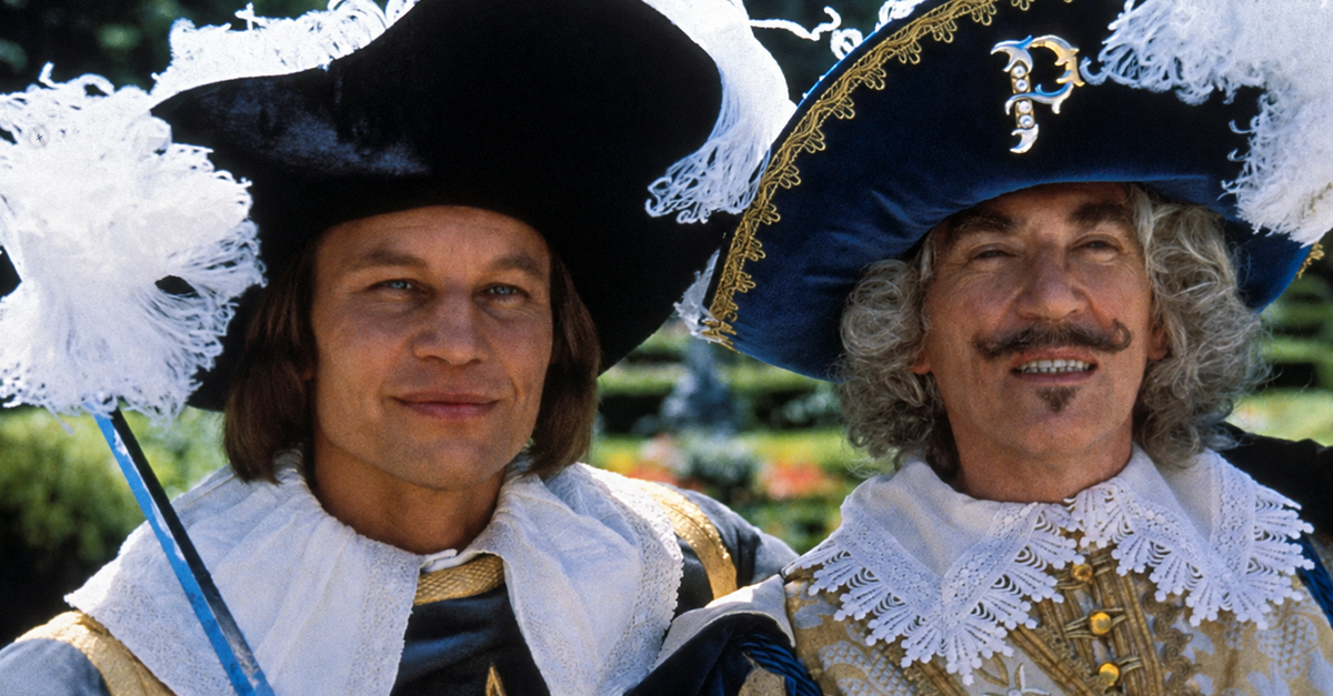Screenshot of Michael York as D’Artagnan and Frank Finlay as Porthos in The Return of the Musketeers (1989)